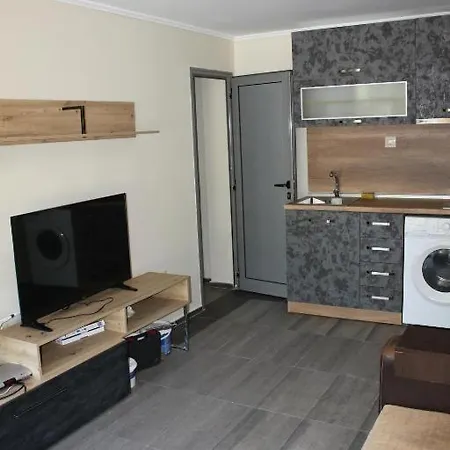 иглика апарт Neszebar