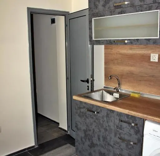 иглика апарт * Neszebar