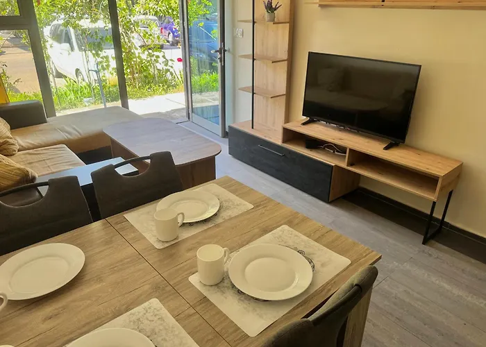 иглика апарт Apartman Neszebar